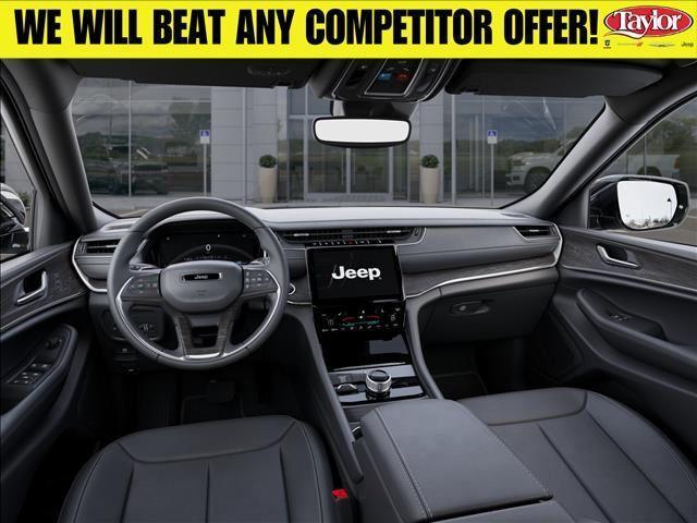 new 2025 Jeep Grand Cherokee car, priced at $47,411