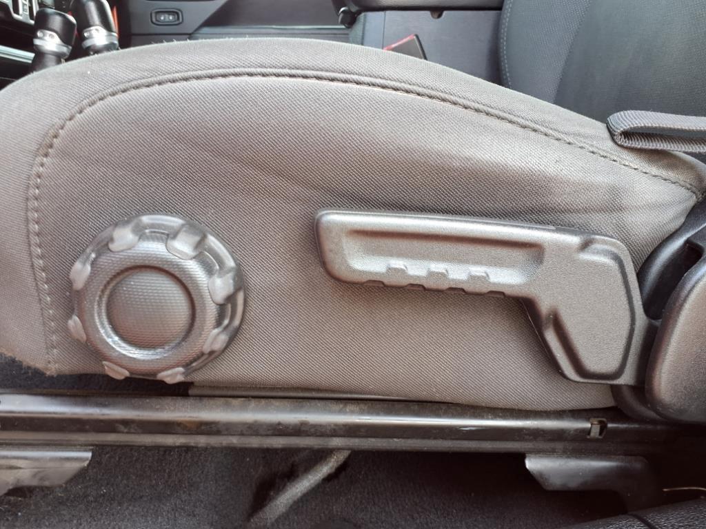 used 2018 Jeep Wrangler Unlimited car, priced at $24,339