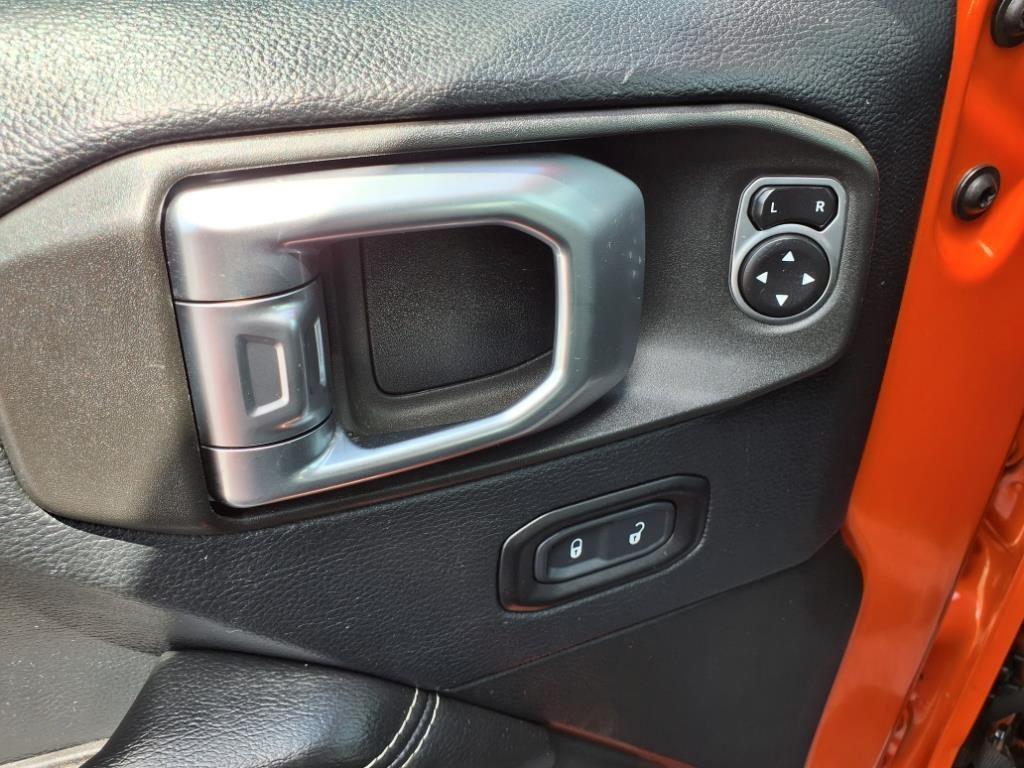 used 2018 Jeep Wrangler Unlimited car, priced at $24,339