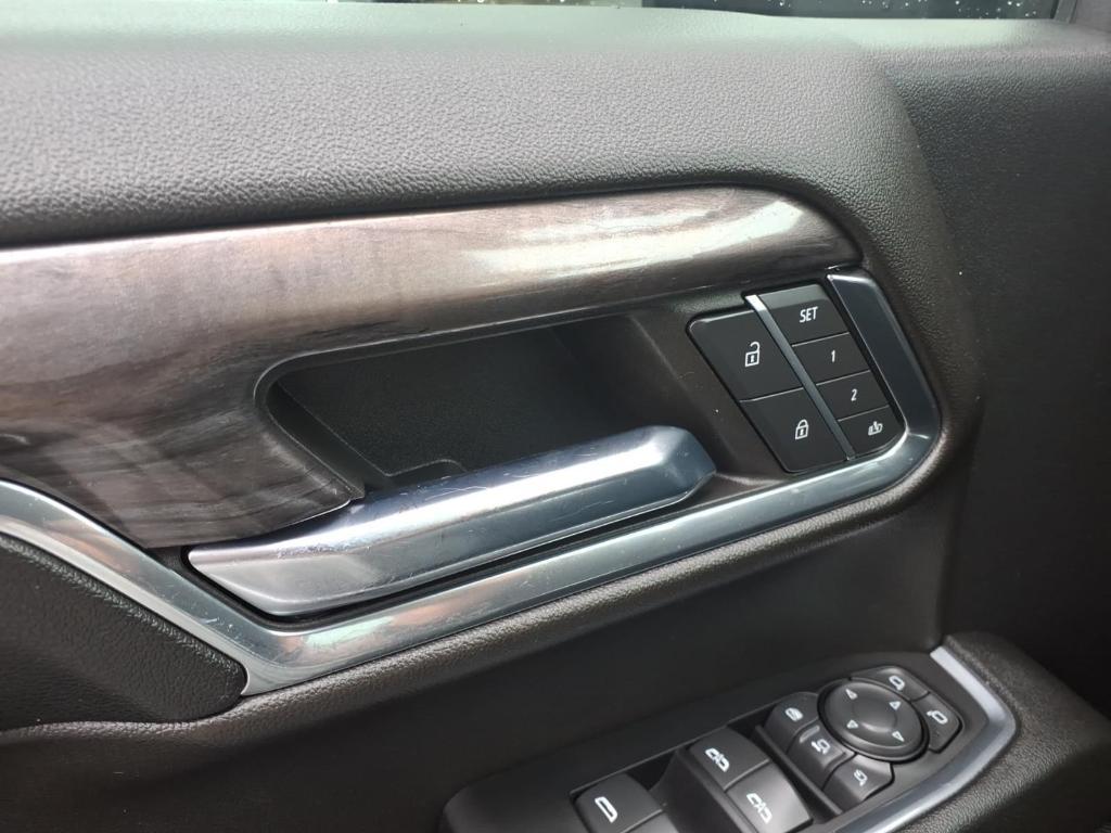 used 2024 Chevrolet Silverado 3500 car, priced at $61,051