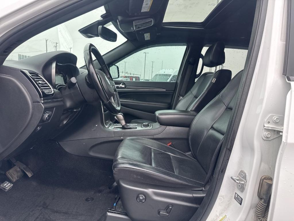 used 2021 Jeep Grand Cherokee car, priced at $23,568