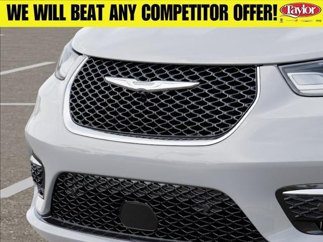 new 2026 Chrysler Pacifica car, priced at $43,967