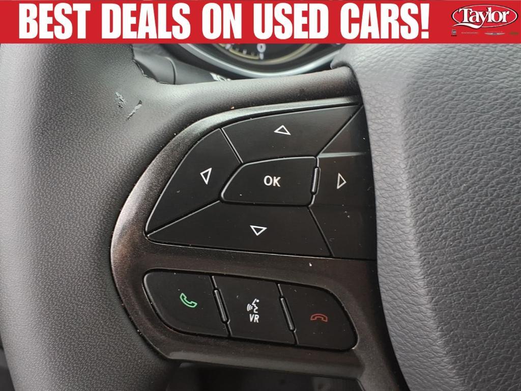 used 2022 Jeep Cherokee car, priced at $28,002