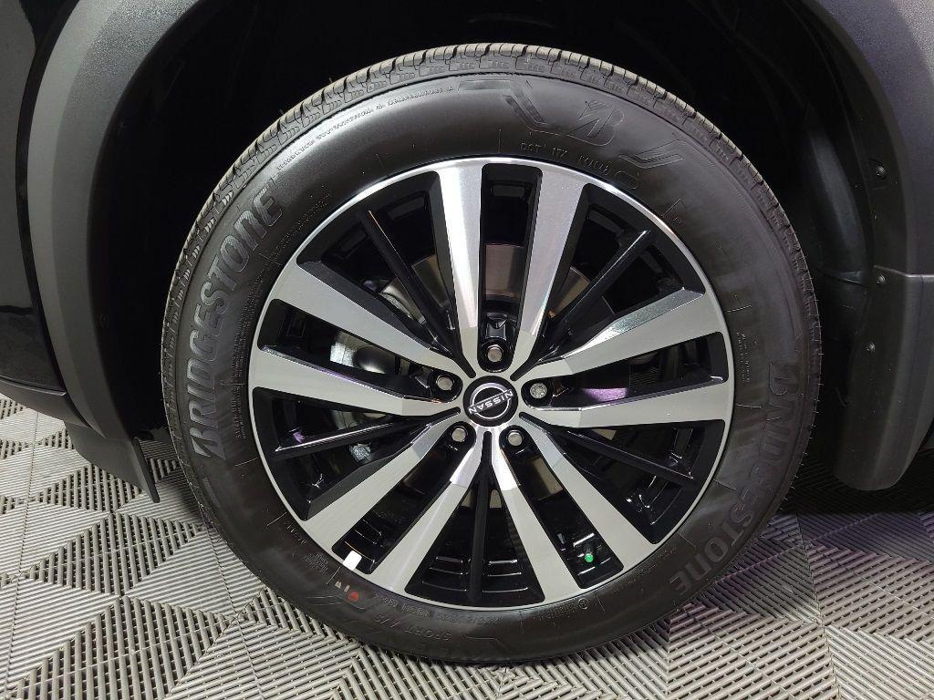 new 2025 Nissan Pathfinder car