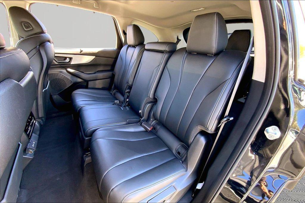 used 2023 Acura MDX car, priced at $42,850