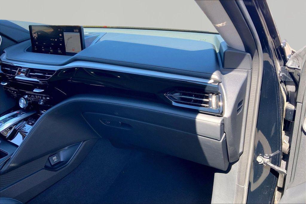 used 2023 Acura MDX car, priced at $42,850