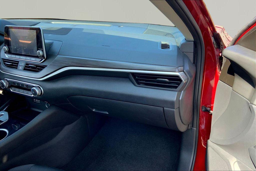 used 2024 Nissan Altima car, priced at $19,784