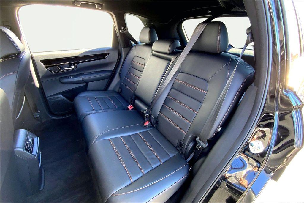 used 2023 Honda CR-V Hybrid car, priced at $35,270