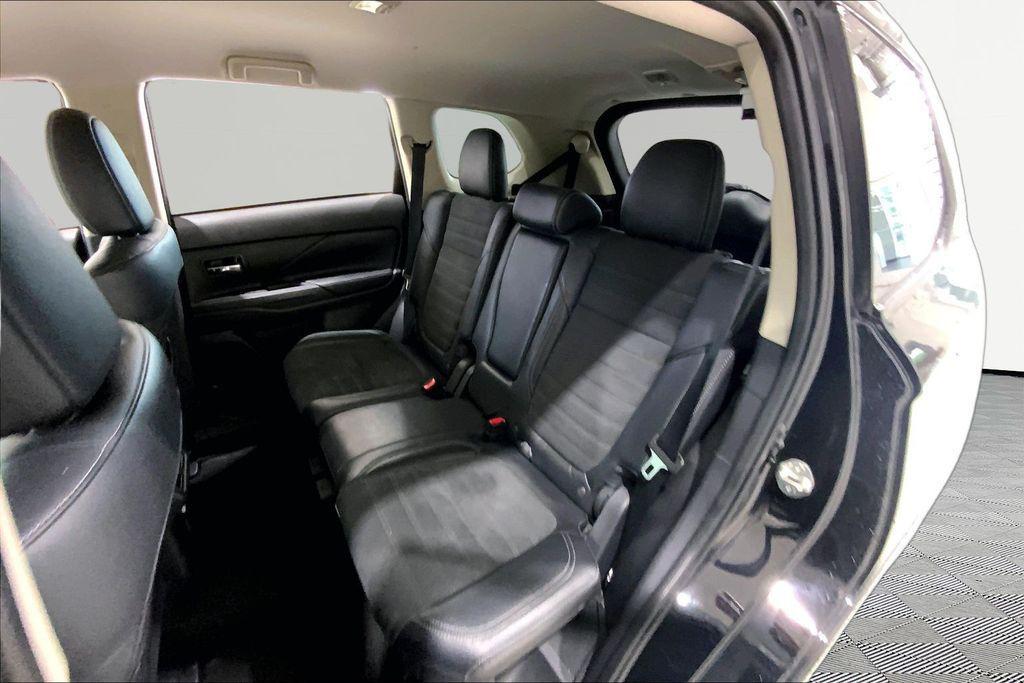 used 2020 Mitsubishi Outlander car, priced at $17,398