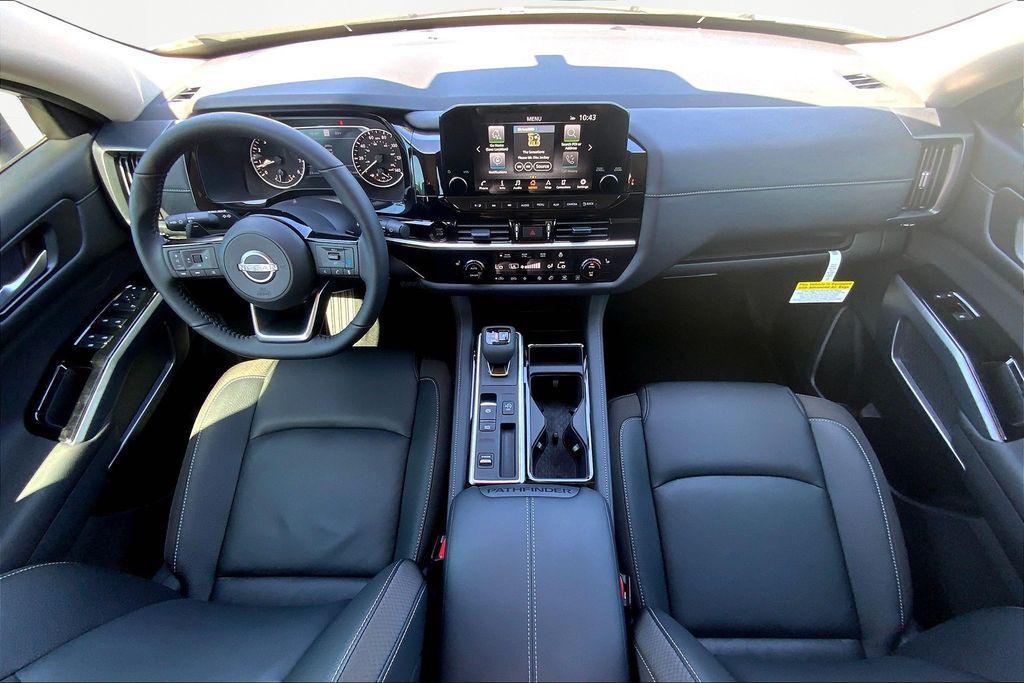 new 2025 Nissan Pathfinder car, priced at $36,075