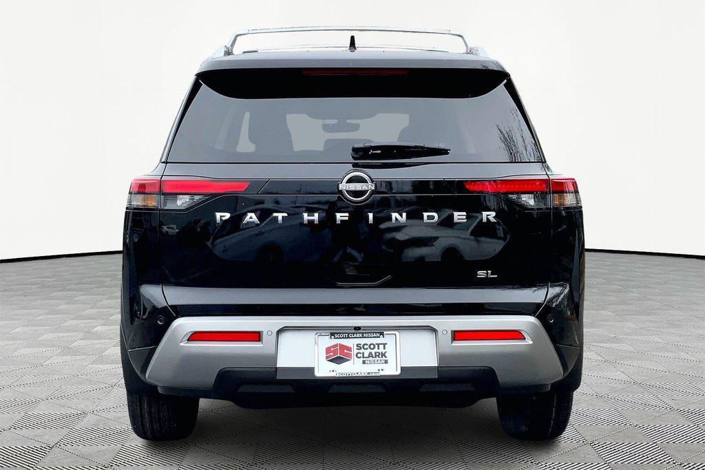 new 2025 Nissan Pathfinder car, priced at $36,075