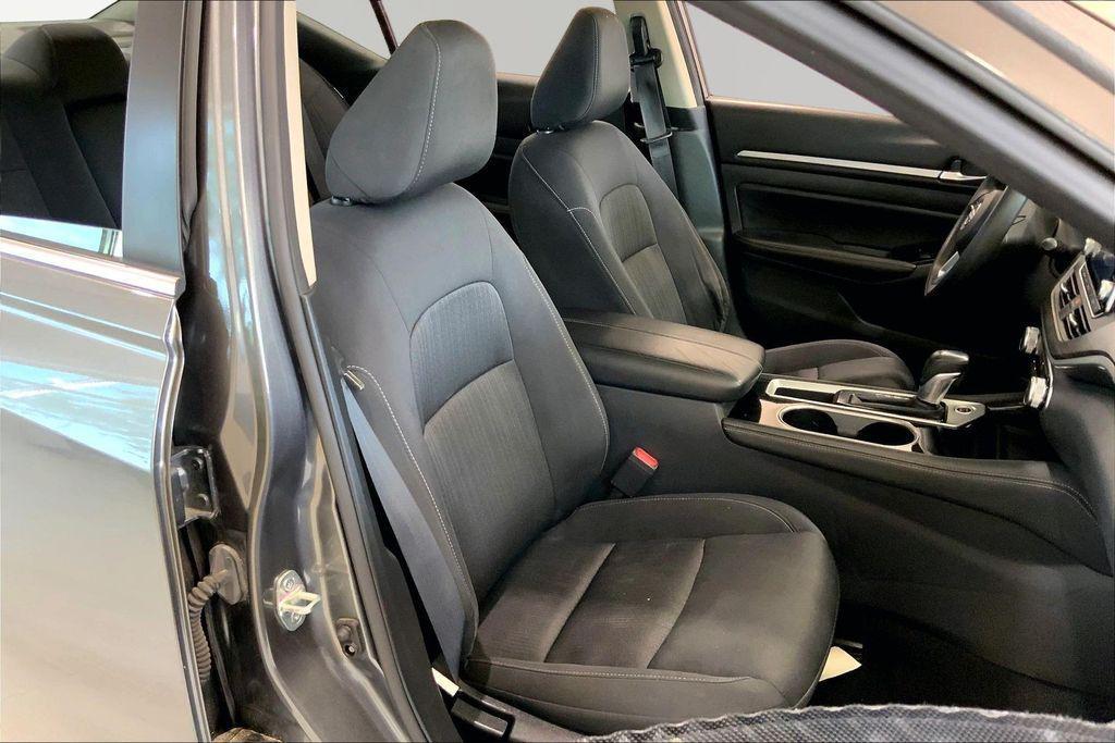 used 2023 Nissan Altima car, priced at $20,894