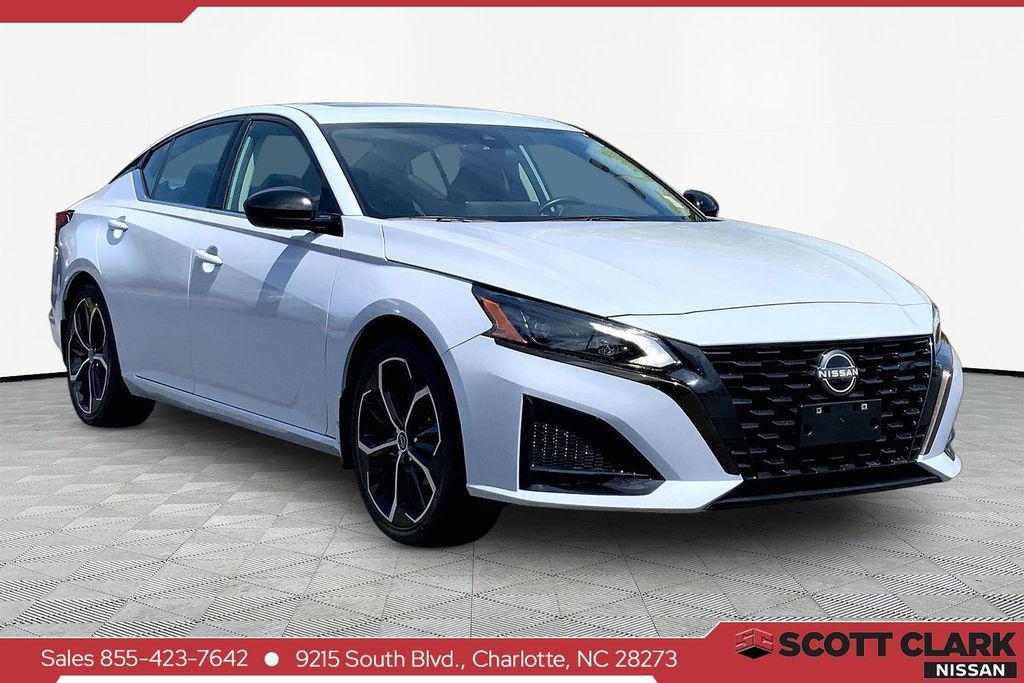 used 2023 Nissan Altima car, priced at $24,397