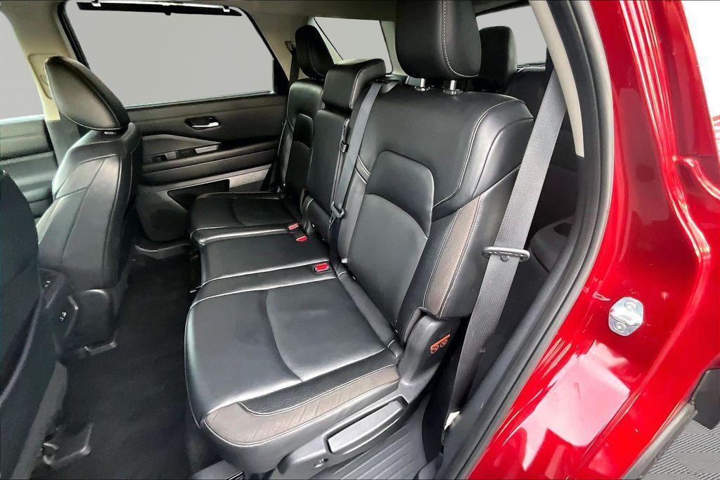 used 2022 Nissan Pathfinder car, priced at $31,278