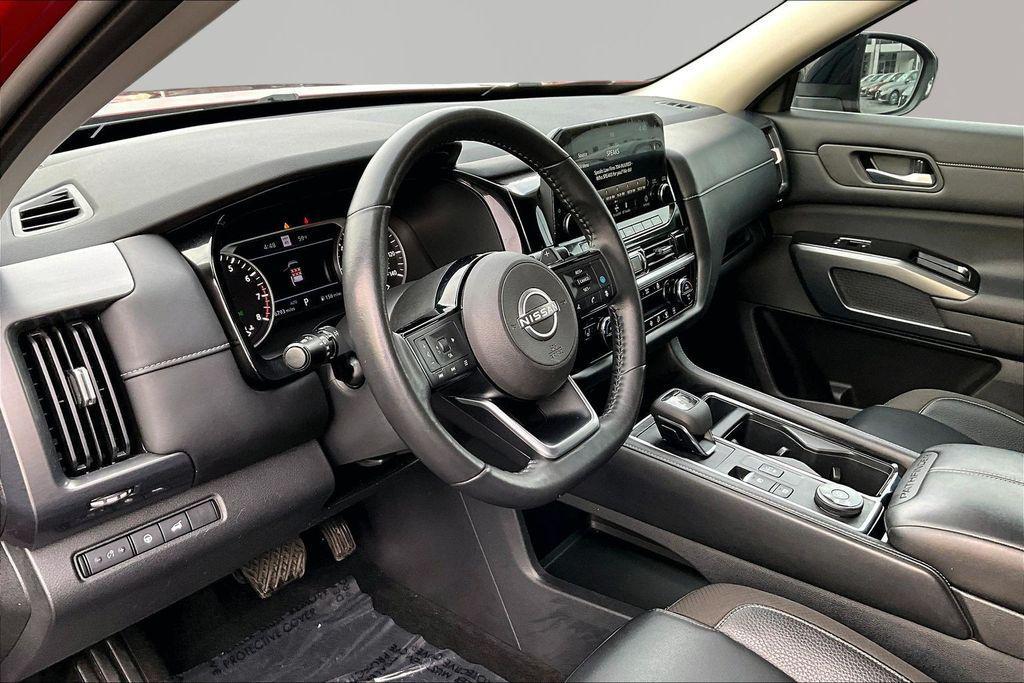 used 2022 Nissan Pathfinder car, priced at $31,278