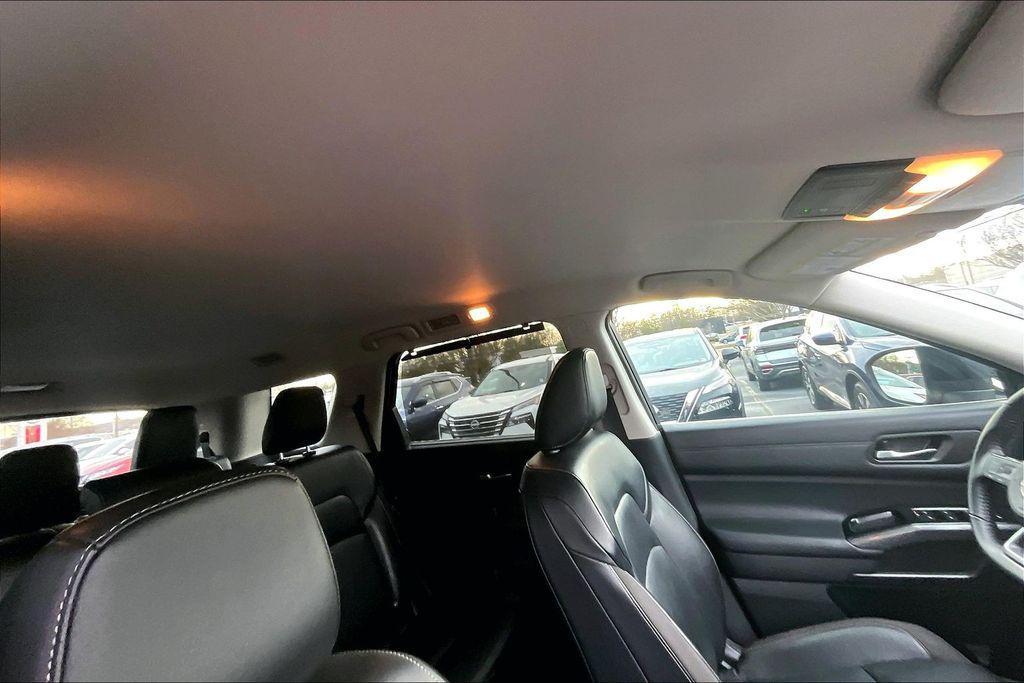 used 2022 Nissan Pathfinder car, priced at $31,278