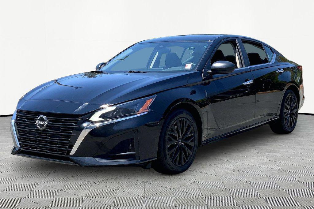 used 2025 Nissan Altima car, priced at $22,199