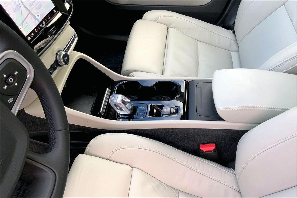 used 2023 Volvo XC40 car, priced at $26,543