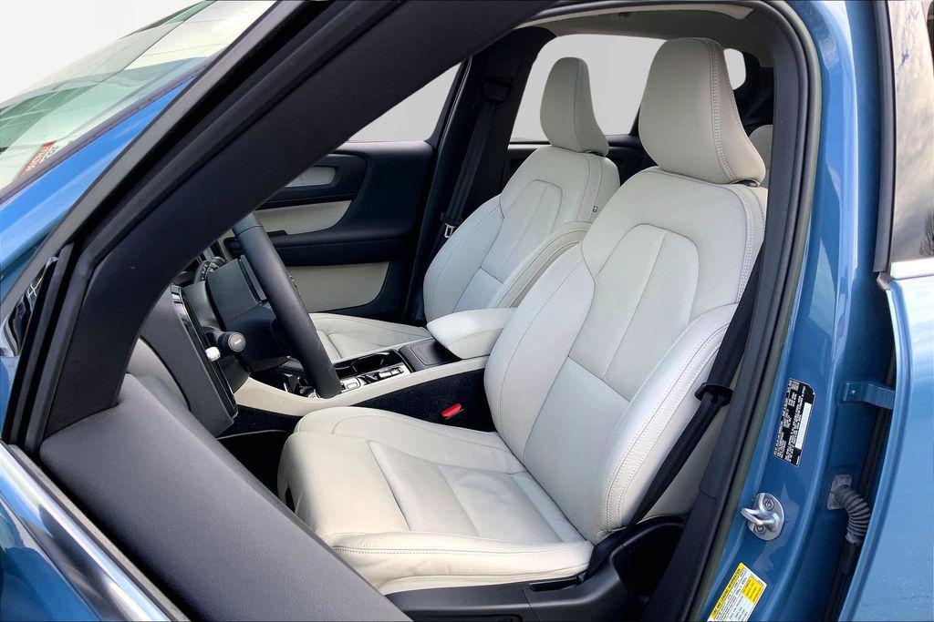 used 2023 Volvo XC40 car, priced at $26,543