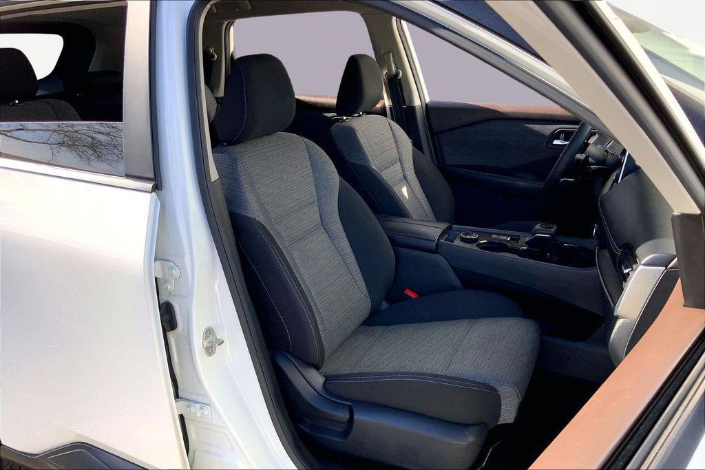 used 2023 Nissan Rogue car, priced at $23,250