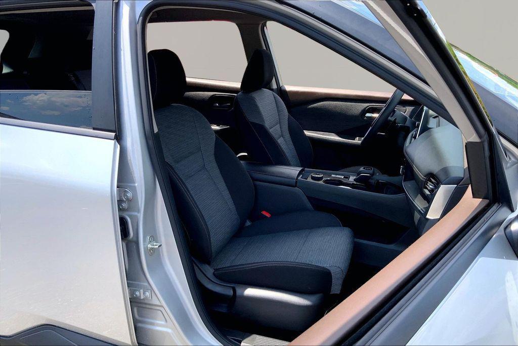 used 2023 Nissan Rogue car, priced at $21,650