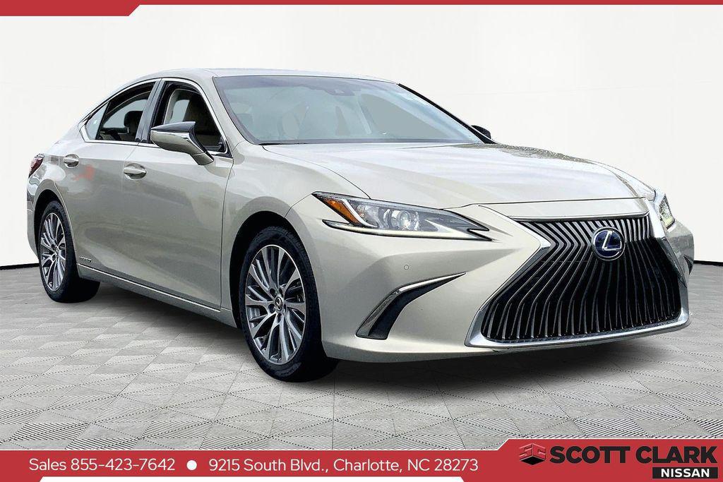 used 2020 Lexus ES 300h car, priced at $27,982