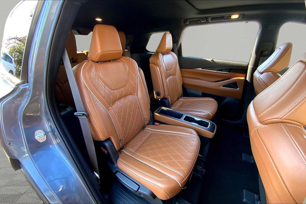 used 2023 INFINITI QX60 car, priced at $42,500