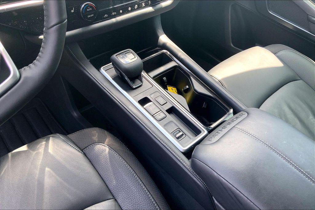 used 2025 Nissan Pathfinder car, priced at $37,884
