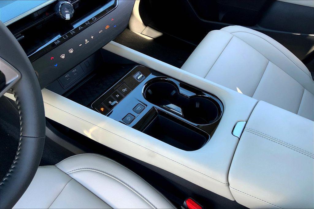 new 2025 Nissan Murano car, priced at $40,990