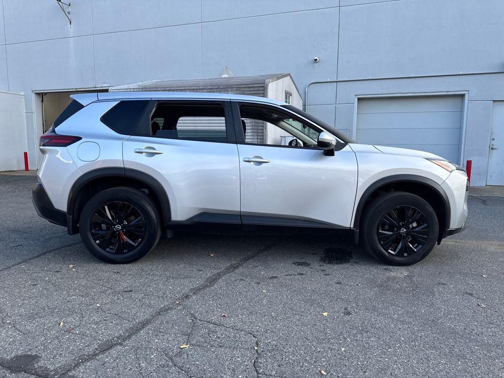 used 2022 Nissan Rogue car, priced at $21,293