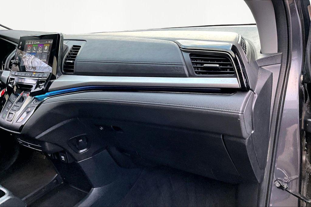 used 2023 Honda Odyssey car, priced at $37,999