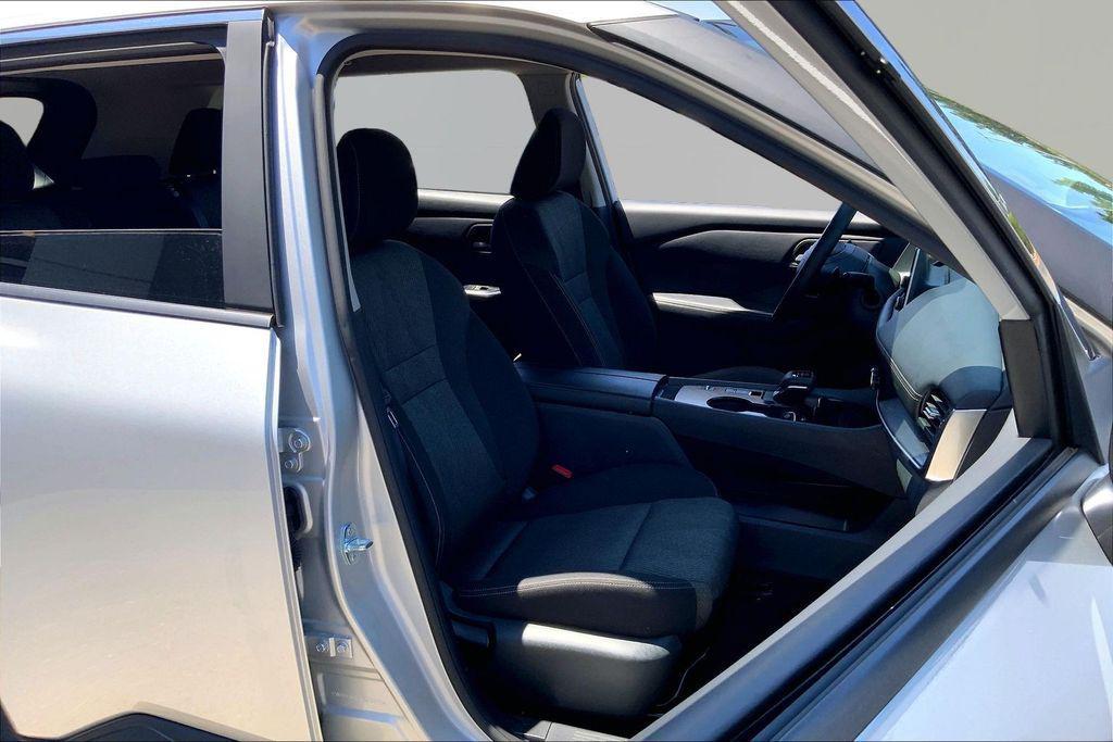 used 2025 Nissan Rogue car, priced at $23,955