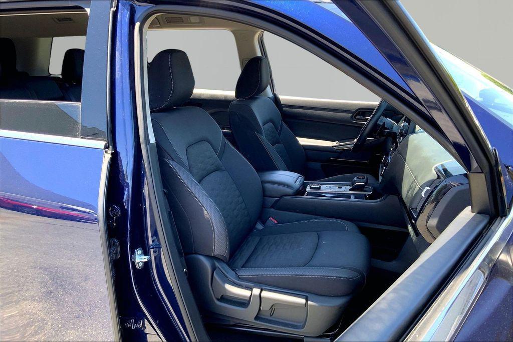 used 2025 Nissan Pathfinder car, priced at $33,598