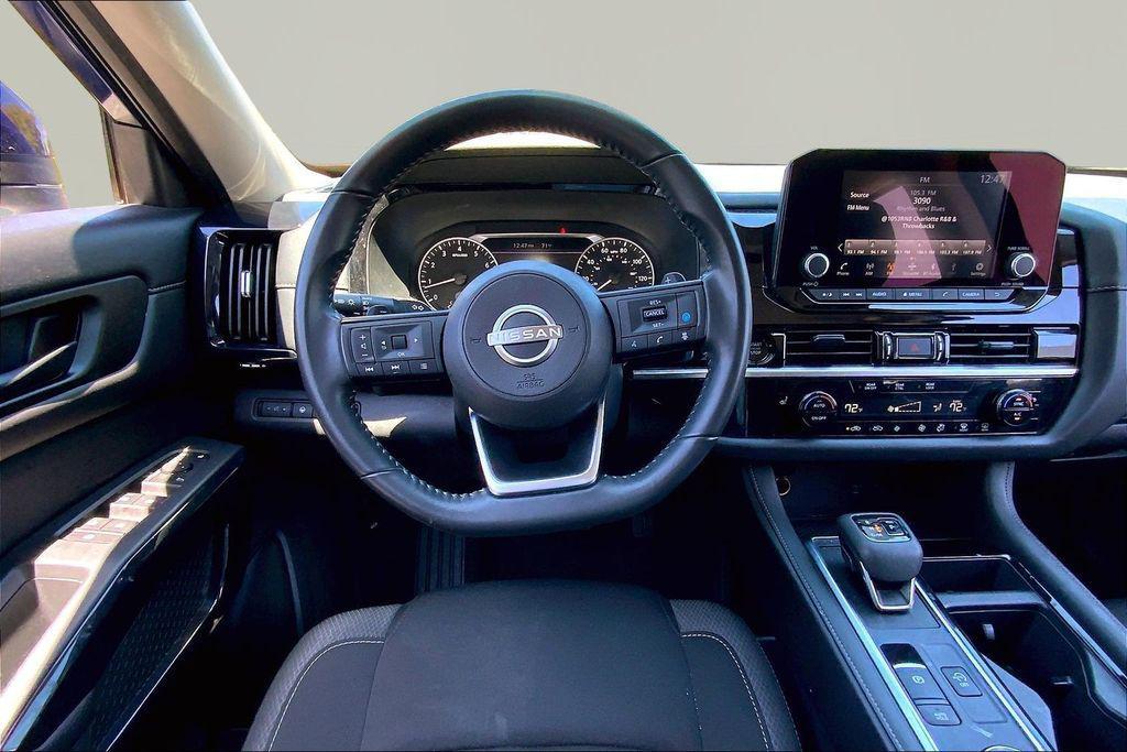 used 2025 Nissan Pathfinder car, priced at $33,598