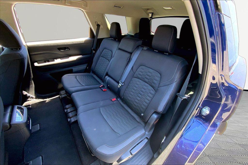 used 2025 Nissan Pathfinder car, priced at $33,598