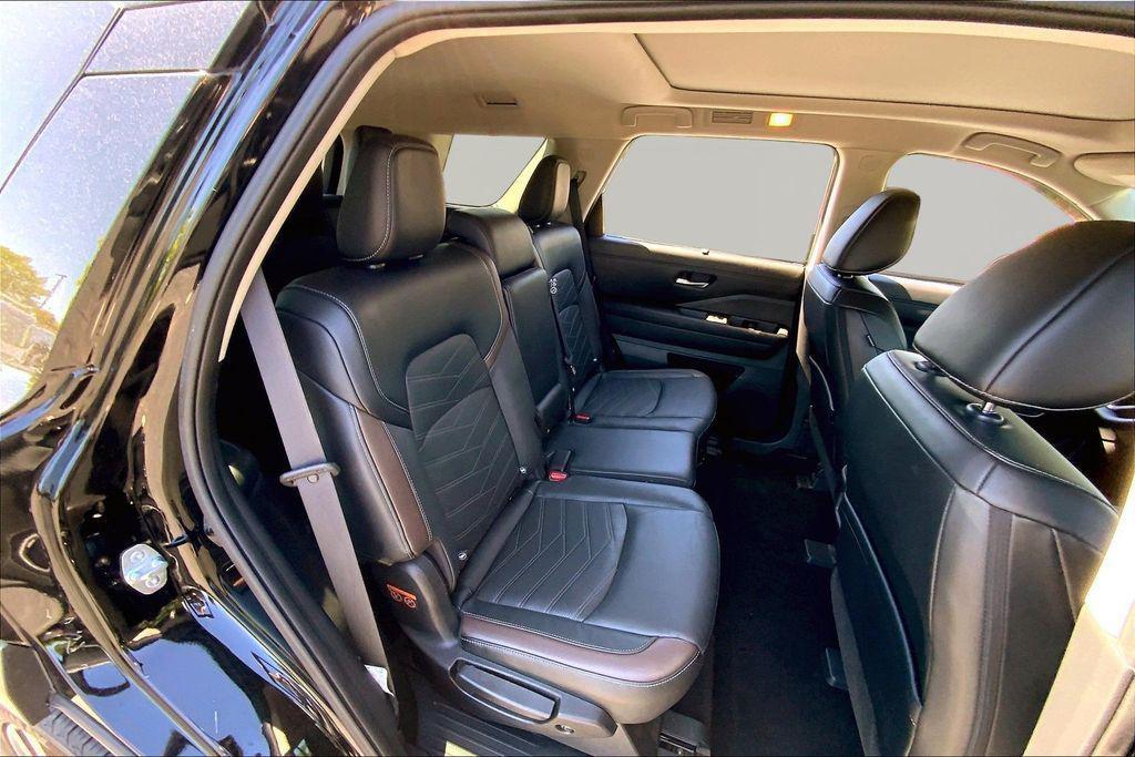used 2023 Nissan Pathfinder car, priced at $35,399