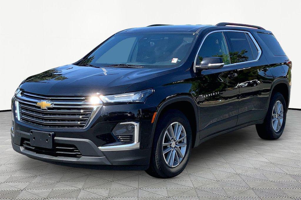 used 2023 Chevrolet Traverse car, priced at $32,457