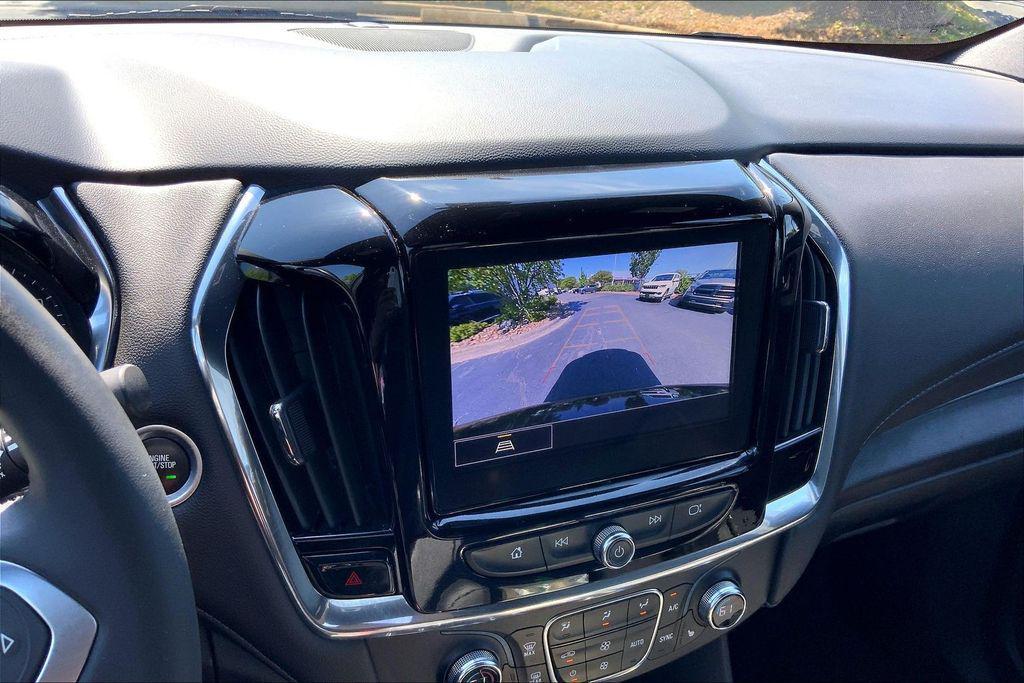 used 2023 Chevrolet Traverse car, priced at $32,457