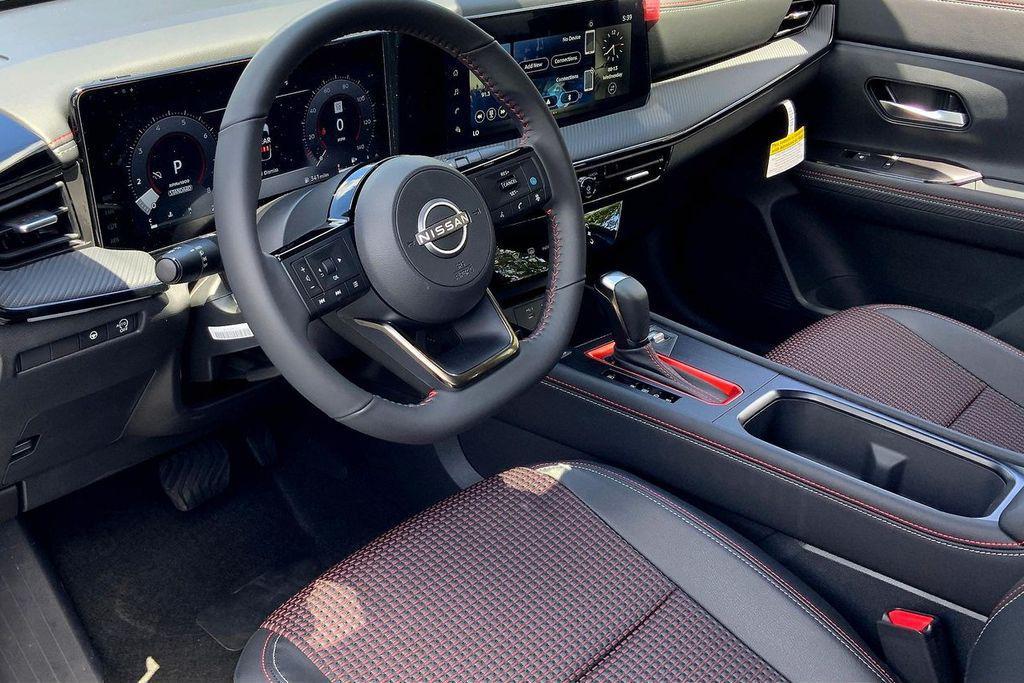 new 2025 Nissan Kicks car, priced at $30,523