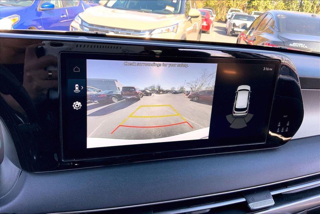 used 2024 Hyundai Palisade car, priced at $32,502