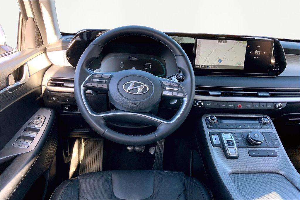 used 2024 Hyundai Palisade car, priced at $32,502