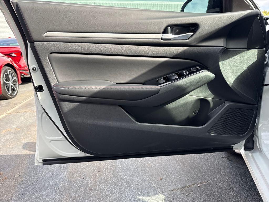 new 2025 Nissan Altima car, priced at $28,430