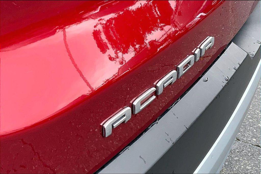 used 2023 GMC Acadia car, priced at $25,684