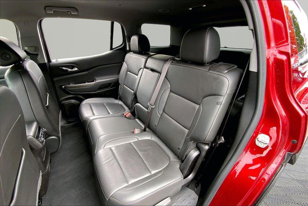 used 2023 GMC Acadia car, priced at $25,684