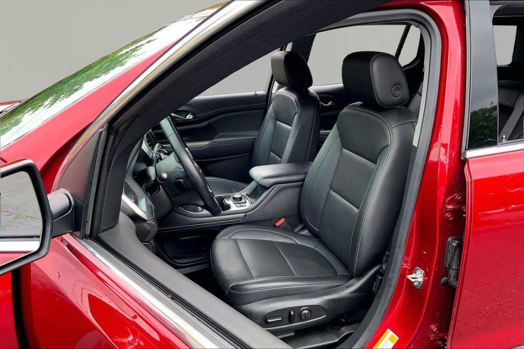 used 2023 GMC Acadia car, priced at $25,684