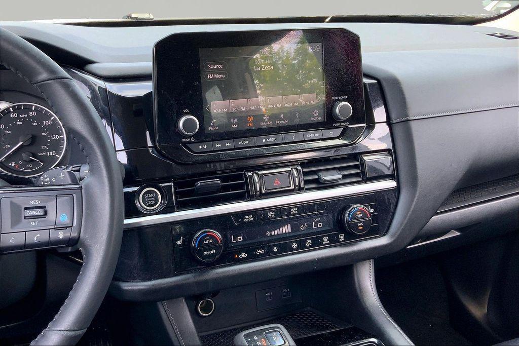 used 2022 Nissan Pathfinder car, priced at $25,894