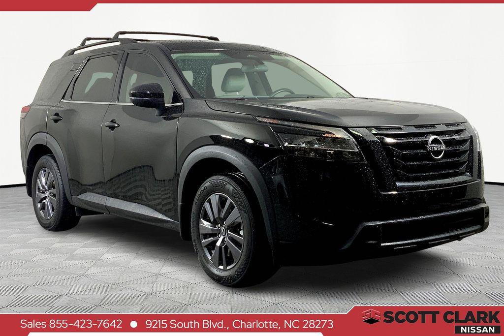 used 2022 Nissan Pathfinder car, priced at $23,806