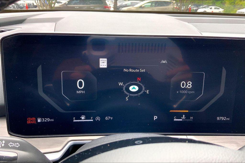 used 2025 Kia Sorento car, priced at $40,898