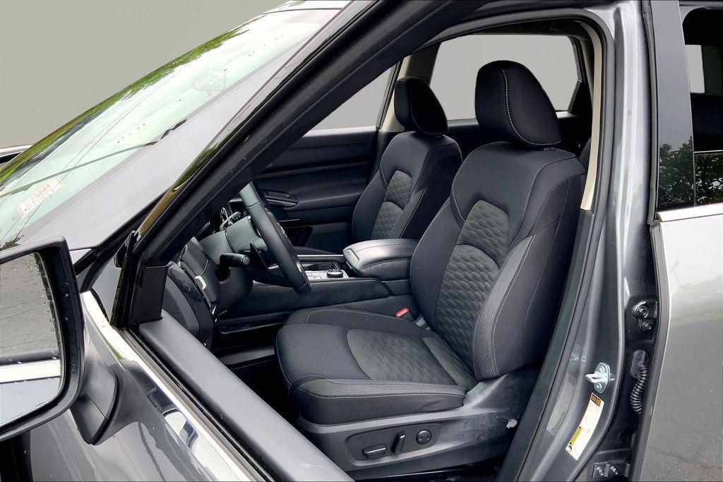 used 2023 Nissan Pathfinder car, priced at $32,899