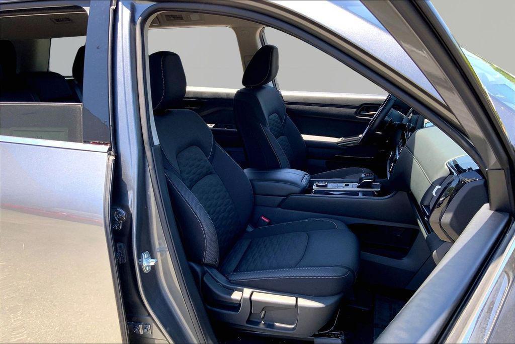 used 2025 Nissan Pathfinder car, priced at $32,897